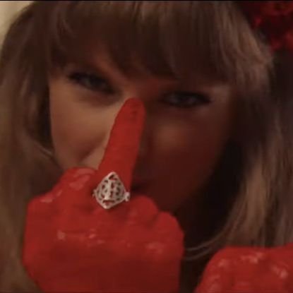 SwiftieAli's profile picture. Taylor Swift taught me to use my voice, she taught me to be strong.
I can absolutely not wait for the re-recordings!!!!