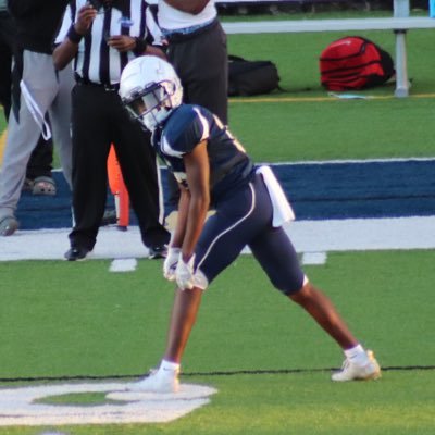 wide receiver - 2024 - decatur highschool - 3.5 gpa - 5’10 - 150 - email: aidenstewartathlete@gmail.com - phone - 4045387481