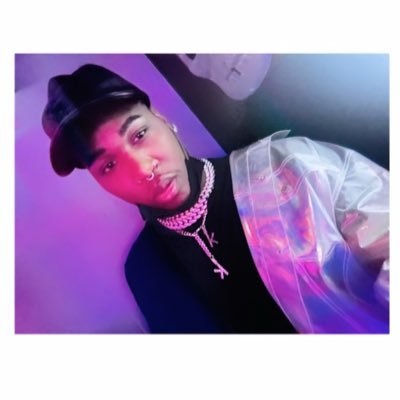 SimplyKawaun's profile picture. 🌹👬🏾🌈, 👑 NM,✊🏿✊🏾,
