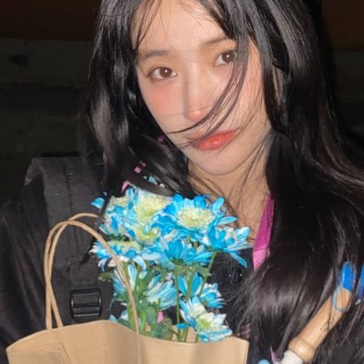 bonchuleee's profile picture. bonchulee