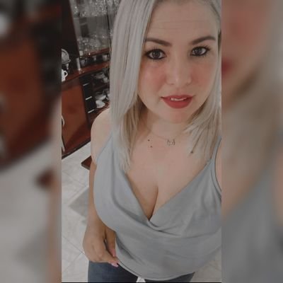 Wandloly's profile picture. Não basta sonhar. Você tem que realizar. Não basta falar. Você tem que agir. Não basta querer. Você tem que merecer.