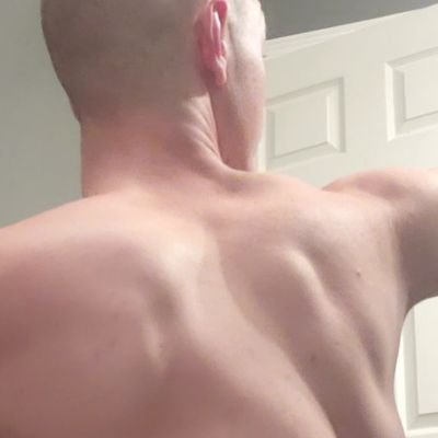 switchpup95's profile picture. 🤤