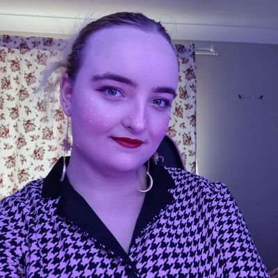 purplekyber's profile picture. Ahhhhhhhhhhh