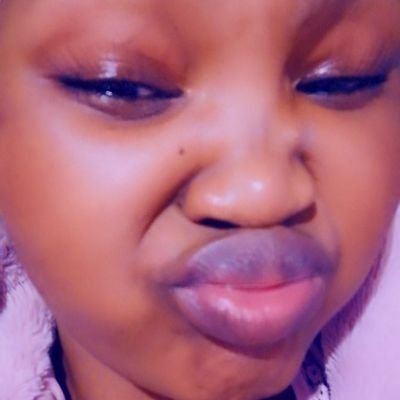 Love and peace 🌱,2022 alumni 🎓, an introvert, Nolali👌🏾, not here for relationships🙄, born 09 July 😇