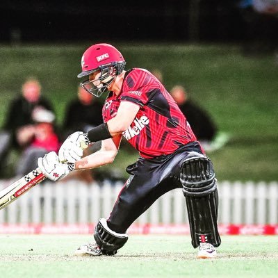 Cricketer for @CanterburyCrick | @Gray_Nicolls | Instagram- @blakecoburn_