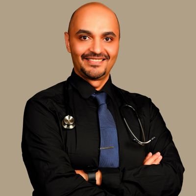 البورد الأمريكي,طب الباطنة جامعة جورج واشنطن،البورد  الأمريكي,طب الكلى جامعة نورث ويسترن. استشاري الباطنة والكلى في مستشفى الملك فيصل التخصصي