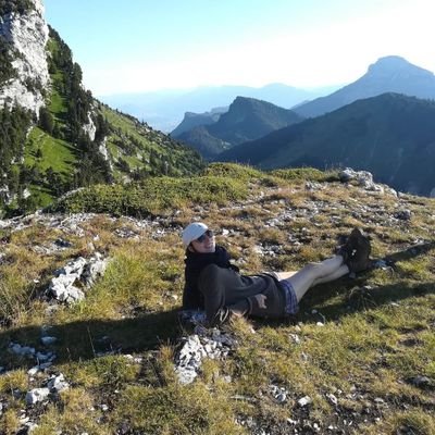 OChaboisson's profile picture. Communication scientifique et 🎥 au #Labex #ITTEM
🎥 Anciennement série #Flash à #OSUG
📖 Diplômée du Master Climat et Médias
🎬 Diplômée du Master #AVMN Vidéo