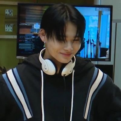 yankeenilaw's profile picture. @enhypen is my scape : Go with the flow