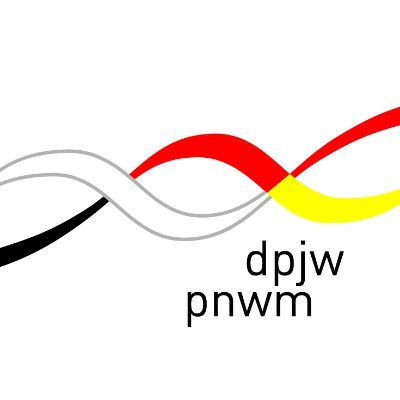 Polsko-Niemiecka Współpraca Młodzieży (PNWM) umożliwia spotkania i współpracę młodych Polaków i Niemców. Niemieckie konto PNWM na twitterze to @dpjw_pnwm
