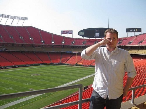 Director of Operations at @karchitecture. Robot, football, and dinosaur enthusiast.