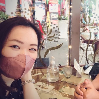 cabbiejane's profile picture. crochet/doctor/mom/booklover