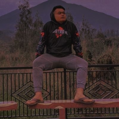 MenFakih's profile picture. Makan