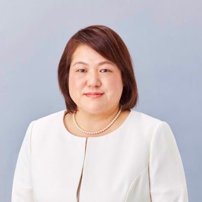 terie830's profile picture. 北名古屋市議会議員　2022年4月初当選/和歌山県海南市出身/名古屋芸術大学音楽学部弦管打卒業/趣味は料理・ピアノ演奏/猫一匹と夫　子供3人(男の子)