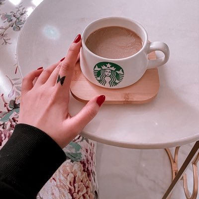 أنك الأهم من بينهم وأني أحبك جدًا🤍.
