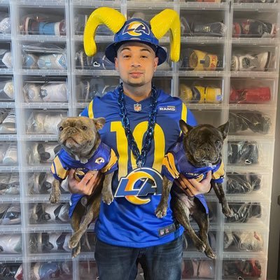 I’m only here for Lakers and Rams content. romans 3:16 phillipians 4:13