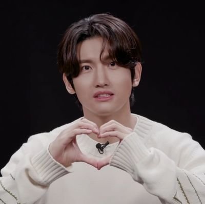 Maxcm_said___'s profile picture. 위트, 센스 없지만 창민이가 한 말을 모아보는 계정