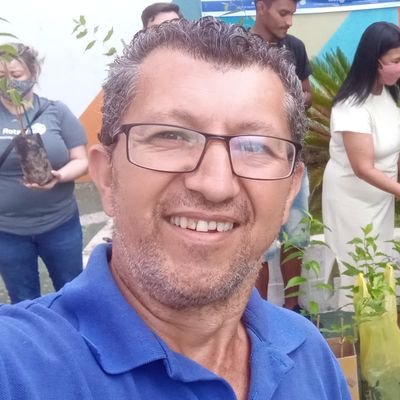 Fazer o projeto social de Incentivo a leitura, onde já doei mais 3mil livros gratuitos, https://t.co/YbB7QyhWs8