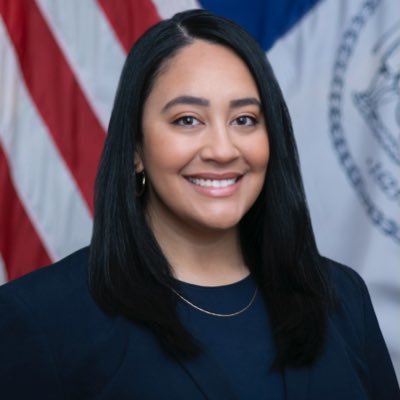 Council Member Amanda Farías Profile