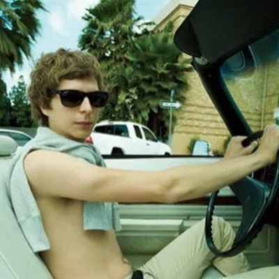 linds_blainey's profile picture. flâneur in training