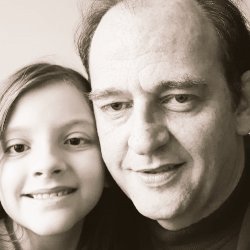Brasileiro, Cristão, Nacionalista, Trabalhista, em busca de um Projeto Nacional onde o Brasil retome o Fio da História.
 #PTnuncaMais