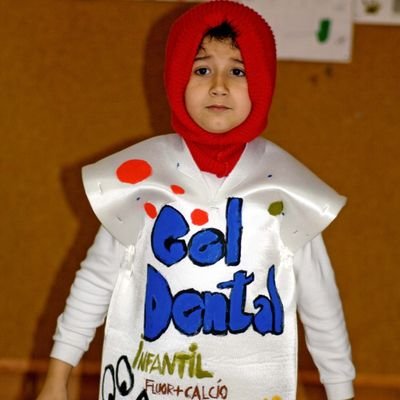 El futuro no es lo que solía ser...
sigo siendo ese niño de clase que se disfrazó de pasta de dientes