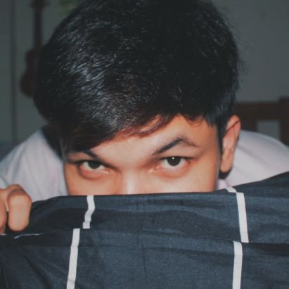 iamair02's profile picture. find my way up into the clouds