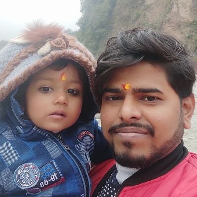 कर्पूरगौरं करुणावतारं, संसारसारं भुजगेन्द्रहारम् ।
सदावसन्तं हृदयारविन्दे, भवं भवानीसहितं नमामि ॥
🌷🌺🌿🌷🌺🌿🌷🌺🌿🌷🌺🌿🌷🌺🌿
 insta id- Rahul.gupta99277