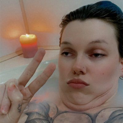 26. she/they. Kiwi. Chill Gamer. Vibe with me.