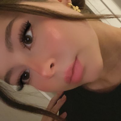 miss_ronaaa Profile Picture