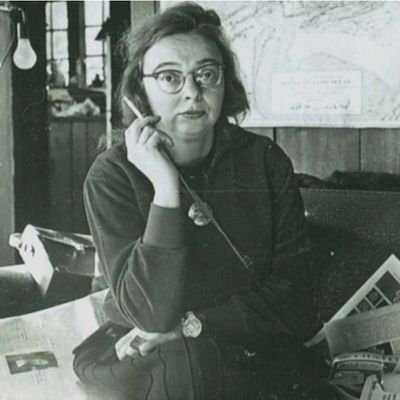 marietharp_'s profile picture. Cuenta no oficial con fines educativos.

Cartografa océanográfica🗺.

Ypsilanti, Míchigan🇺🇸.

¡¡Me encanta el fondo oceanico!!🌊🐚.