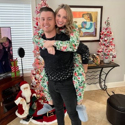 brennenisbell13's profile picture. 