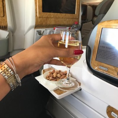 NKaraga's profile picture. immer mit ruhe💫✨unapologetically biracial#if she believes it then she can do it#passionate about books