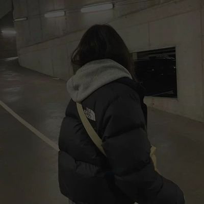 Nothing special, just a teen girl obssesed with Dream SMP ;)
📍 Poland,Poznań
👻 Balladyna69
Jeśli chcesz to pisz ;33