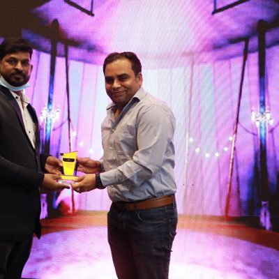 Tapasku51823560's profile picture. An ordinary human by nature and an entrepreneur by profession. Dives deep into the political ideologies of the country by taste and loves to discuss ever again