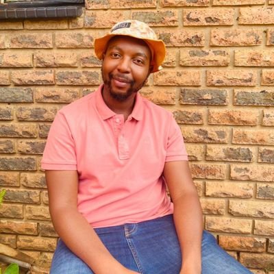 BSC Informatics alumni ||
BA Sport Psychology alumni ||
Lover of deep and soulful house 🏠||
Supporter of local brands.||
love anything African❤