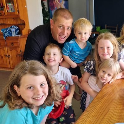 chrisbright1984's profile picture. Happy go lucky family man