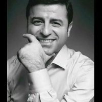 Azad Bercîyan(@azade_Kurdee) 's Twitter Profile Photo