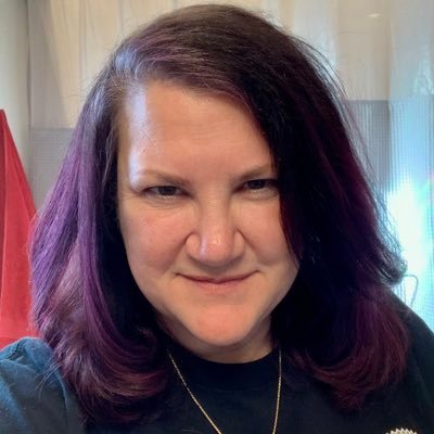 MelissaBaker's profile picture. Conservative geek/avid reader/gardener internet/politics addict