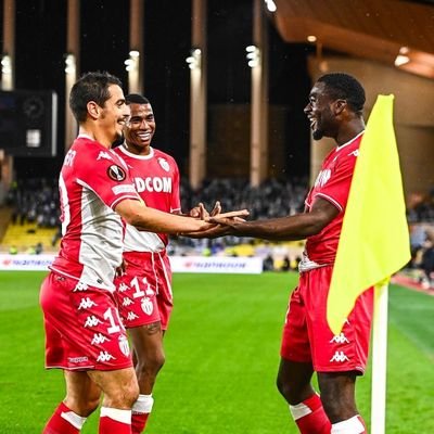 fabDlt98's profile picture. Fan d'un club 8 fois Champion de France. Partout, Toujours 🇲🇨 🏙 Poitiers