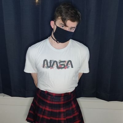 BoundHarmony's profile picture. 24 | Pansexual | Taken 
Just a shy kinky femboy :3        
🔞Minors DNI🔞NMIK🔞