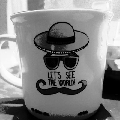 jonnperson's profile picture. Hidup tanpa Utang itu gak menantang