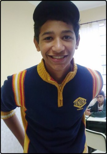 Estudante,14 anos,Escorpiano,Blogueiro,Bipolar, Amo Rock'n Roll , #SaoPaulo, . Siga-me! 
 e manda o Unfollow lá pra puta que pariu! Dono do: @OBipolar_