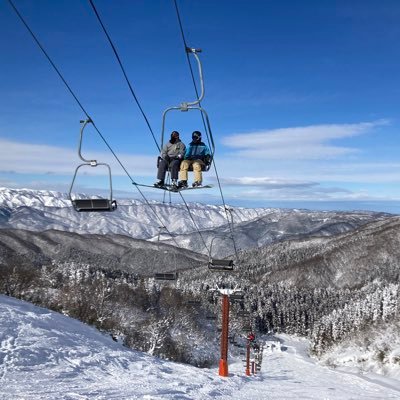 d_rooon's profile picture. 鉄道・索道趣味のアカウント。地元の鉄道全般と索道がメイン。冬はスキーと索道の人。