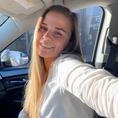 teomitrevska's profile picture. 