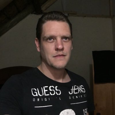 slim_jay30's profile picture. introvert, okay down to earth and a cool guy. love music and art and the fun side of life.
