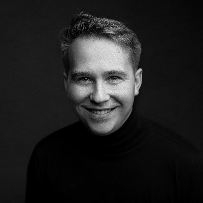 Krzysztof Kuciński Profile