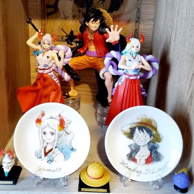 最近DIYを始めました!まずはちょっとずつ色んなものを自作していきたい!
夢は自分で古家をリノベーションして住みたい!
今はクレーンゲーム、フィギュアの楽しさにも魅了されています!
ワンピース、ドラゴンボール、鬼滅に色々集めています!
最近では妻と一緒に東リベグッズも集めています!
是非仲良くしてくださいm(__)m