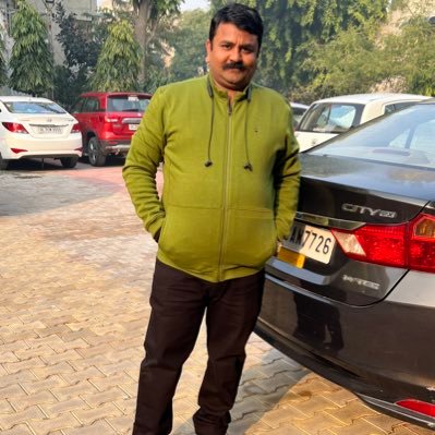 DeviPAgarwal's profile picture. Chartered Accountant