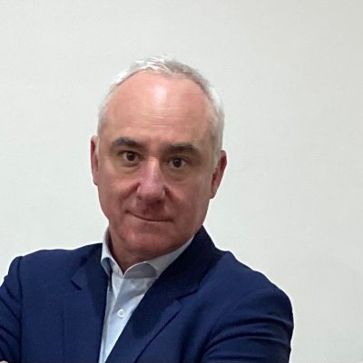 Happy father of 4, reporter. #BZH. serial entrepreneur, consultant,content specialist,IP, Network,services & delivery Web, OTT,all connected devices.