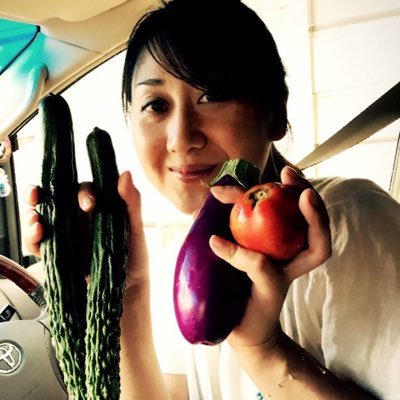 菓茶みきや代表/食と農/顔が見える関係性を大切に、農家さんの想いと旬の旨味を丸ごと収穫したお菓子を作っています/ありがとうの種農育楽園主宰/畑活動/地域活動/コミュニティ/居場所づくり